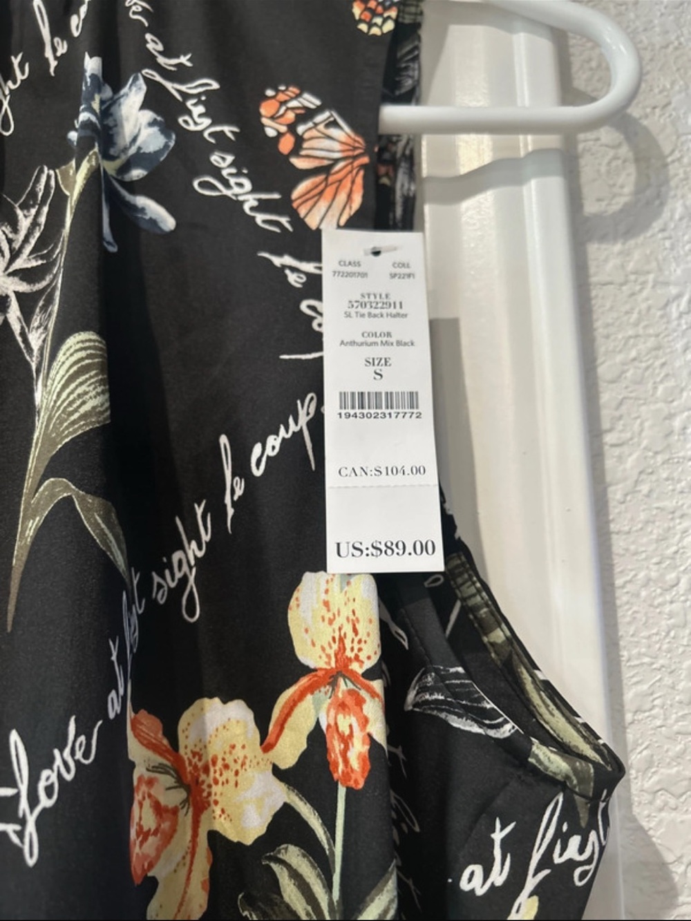NWT White House Black Market Sleeveless Black Floral & Butterfly Blouse - Picture 3 of 7